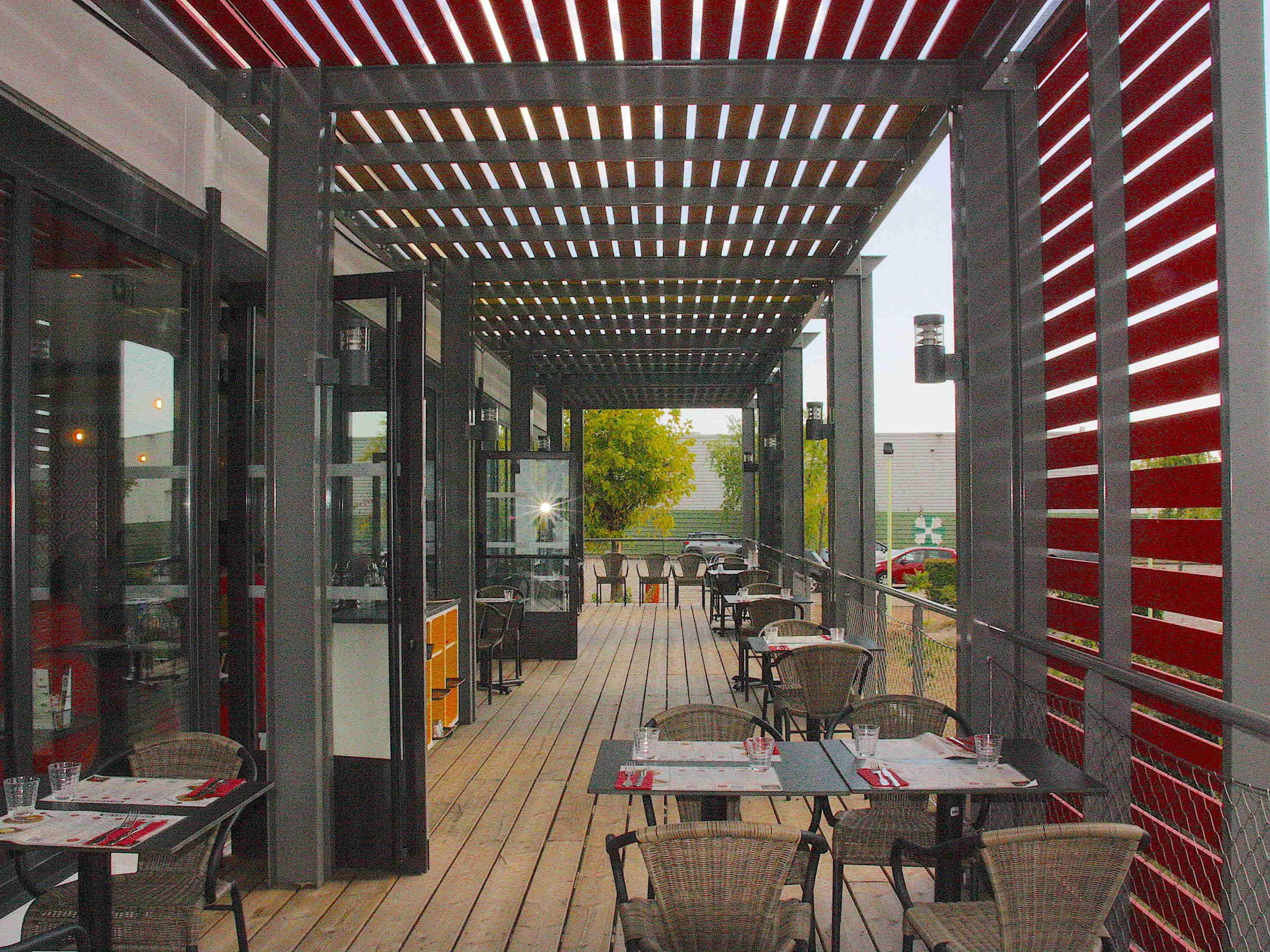 Отель Ibis Styles Lyon Sud Vienne Шас-сюр-Рон Экстерьер фото