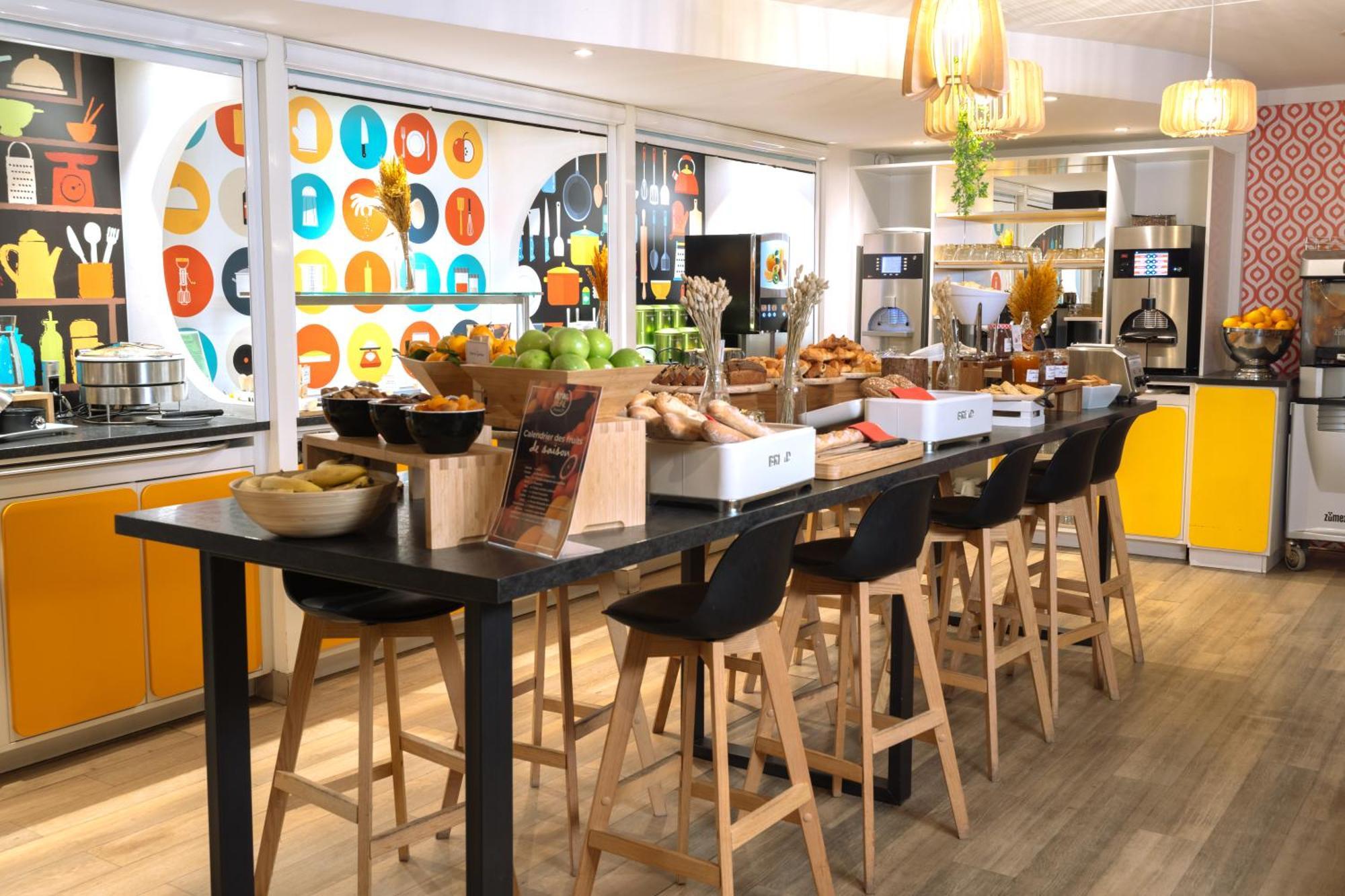 Отель Ibis Styles Lyon Sud Vienne Шас-сюр-Рон Экстерьер фото